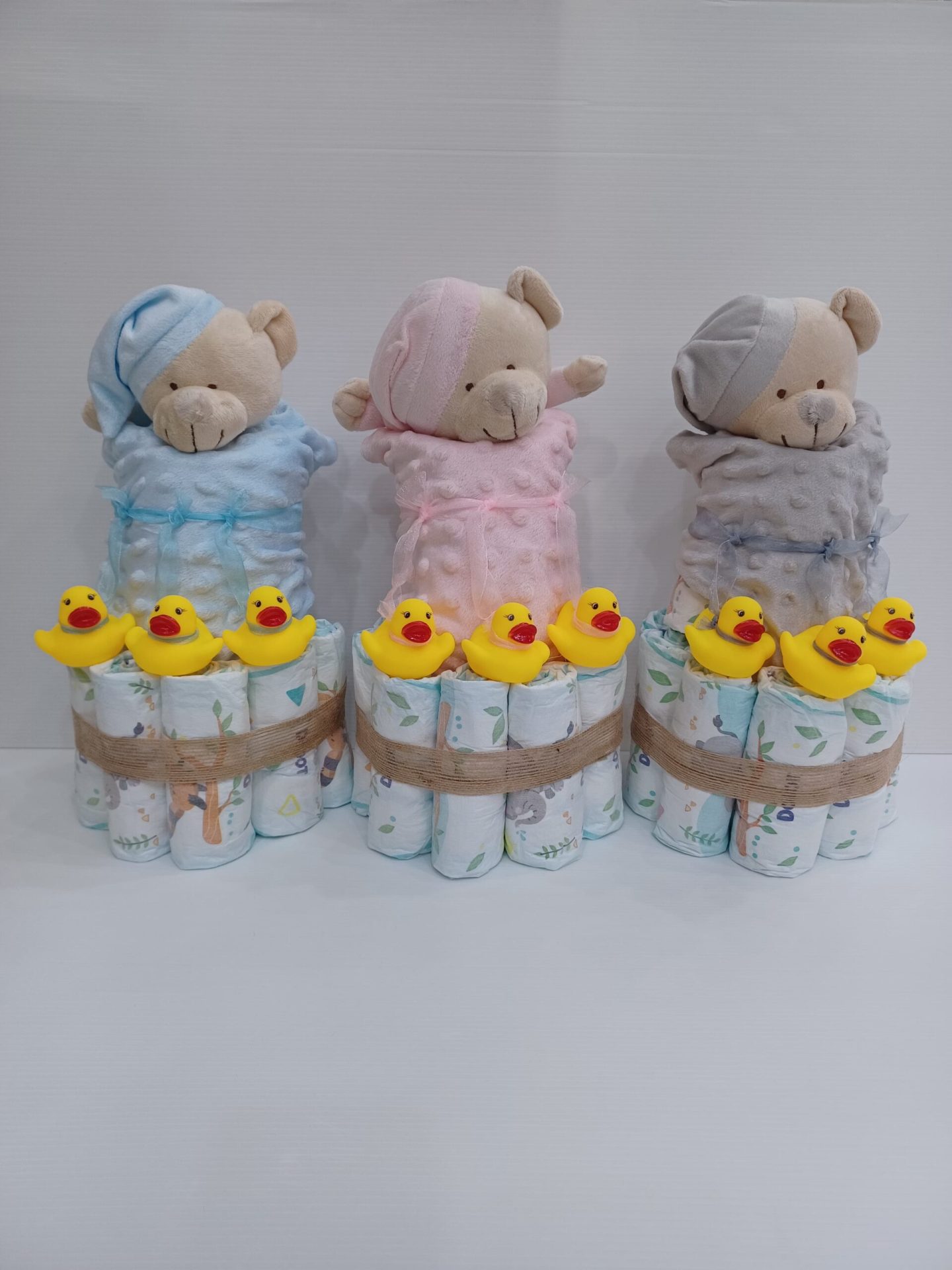 WhatsApp Image 2024-11-12 at 12.44.47 Tarta 15 pañales DODOT